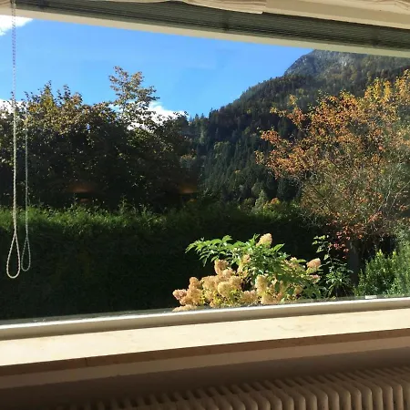 Ferienhaus In Sonnenbichl Mit Garten, Terrasse Und Grill Garmisch-Partenkirchen